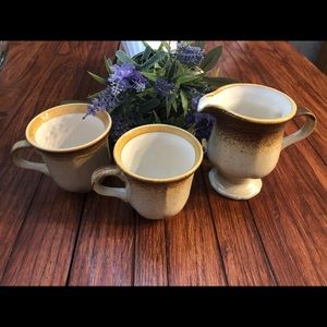 Vintage Whole Wheat E 8000 Cups n Creamer